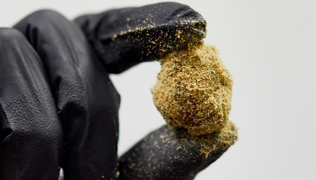 grinding moonrocks