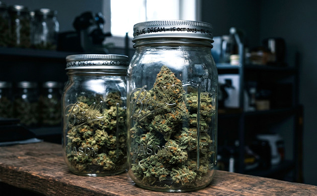 mason jar weed