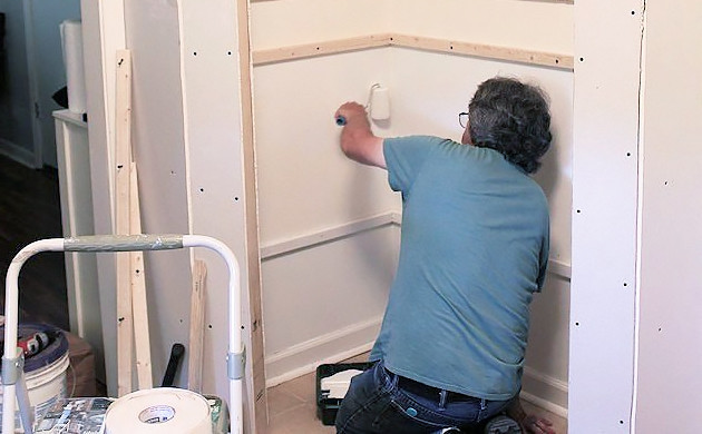 growing weed in a closet