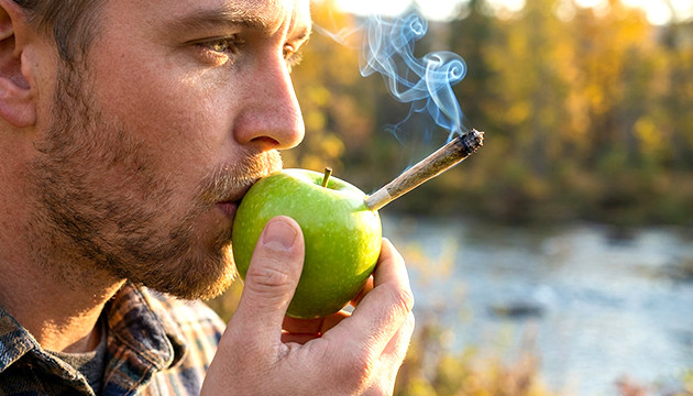 como fumar en una manzana