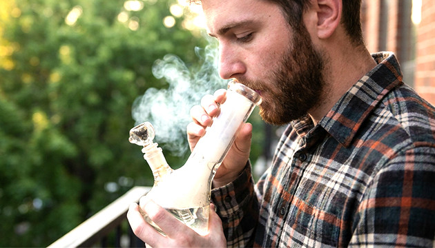 homemade ways to smoke weed
