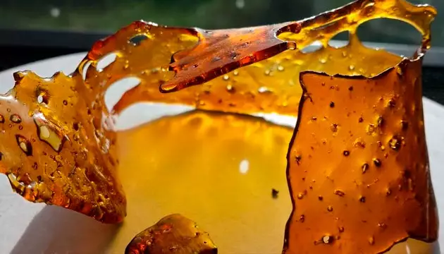 cannabis shatter
