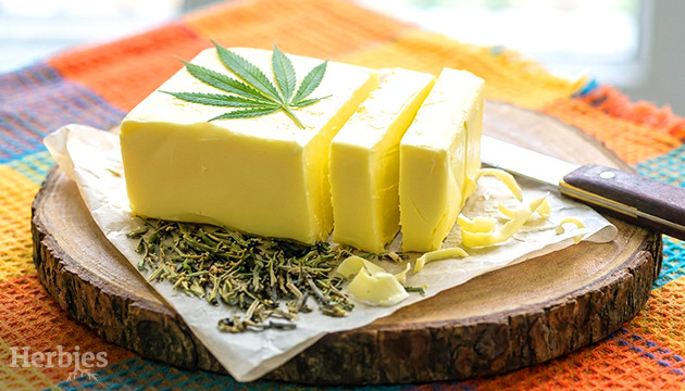 Apprenez à faire du beurre de cannabis comment faire du beurre de cannabis avec des tiges