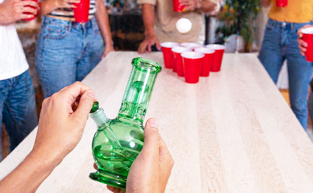 when to top cannabis