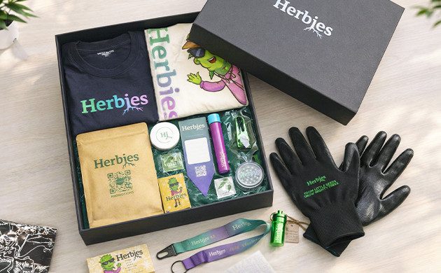 10 Gift Boxes Are Also Up for Grabs 10 gift boxes are also up for grabs