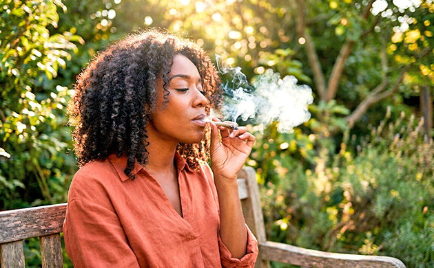 Wanna Smoke Go Outside does growing weed smell